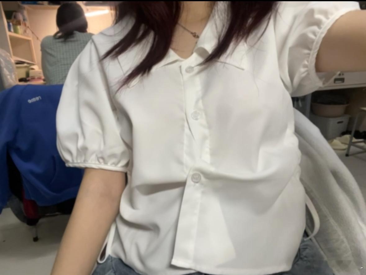 她说幸福感满满，什么情况？ 