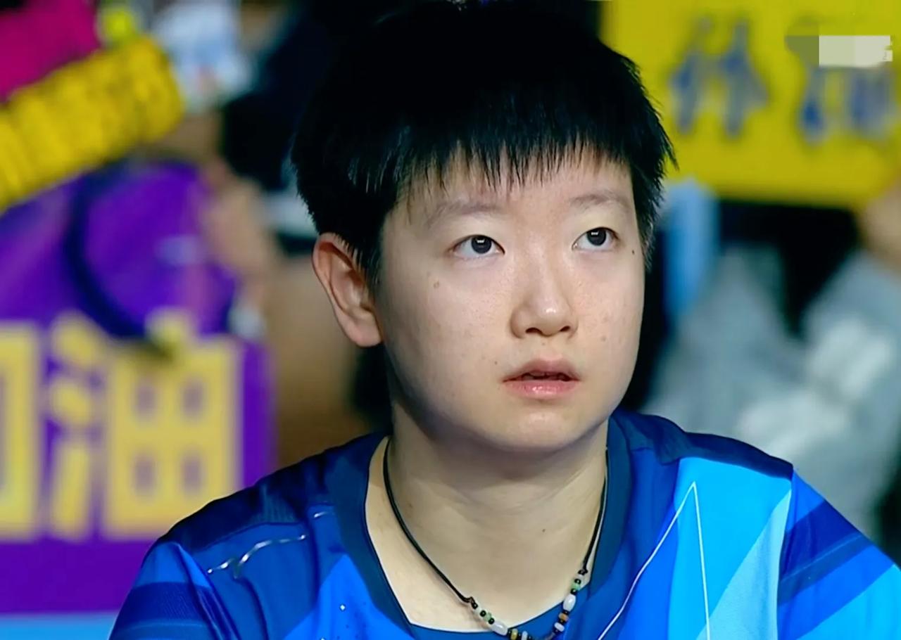 #平昌亚锦赛# 9月9日，女单半决赛，孙颖莎3-2胜陈幸同！
第一局，孙颖莎2-