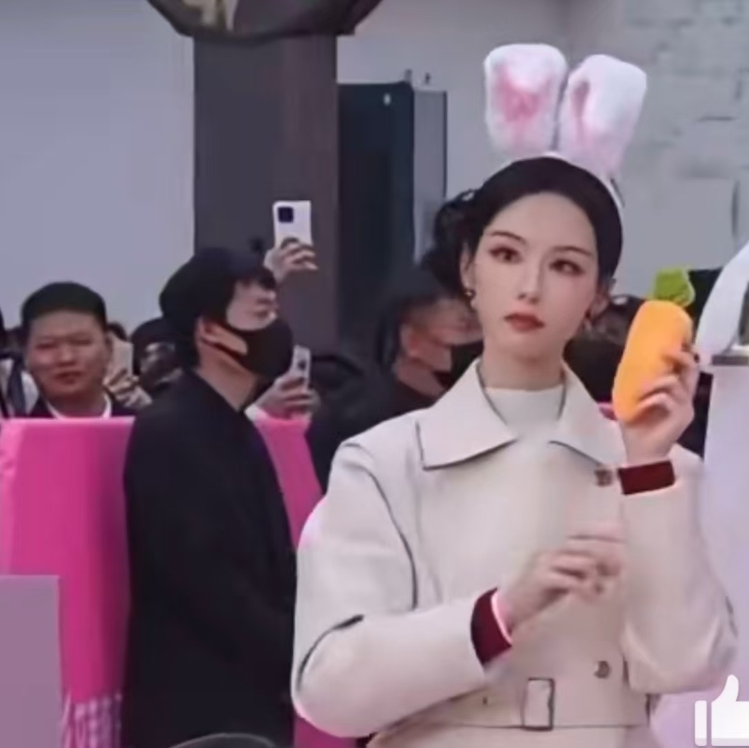 陈都灵兔子发箍陈都灵兔子本体陈都灵兔子发箍，爱了爱了，绝啦 