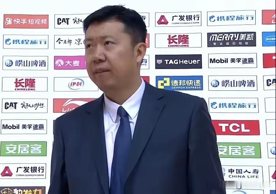 王治郅难得的表扬了中国男篮！追风少年王治郅从王俊杰身上看到了自己的影子！
仅一场