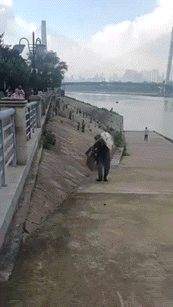 这不得绕城三圈？ 