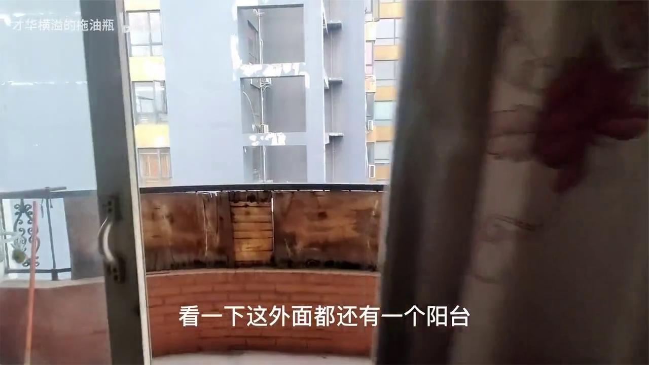 成都二环内老破大，7楼带屋顶花园，住在这里是啥体验？