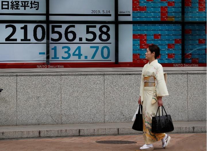 我给日吹们讲个鬼故事，16年日本人均gdp是中国的5倍，但25年日本人均gdp变