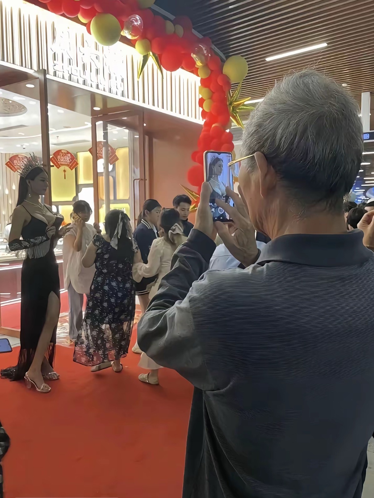 大爷是懂摄影的 ​​​