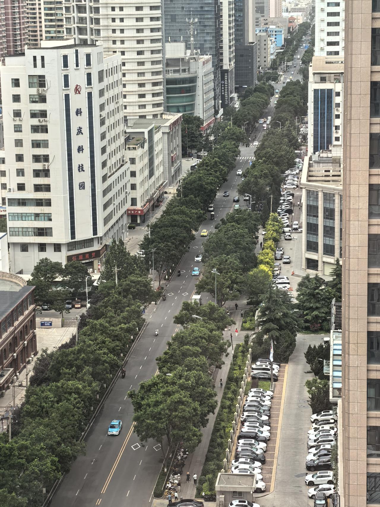 永泰能源A股今日走势情况及展望

一、今日行情概览

永泰能源今日收报1.77元