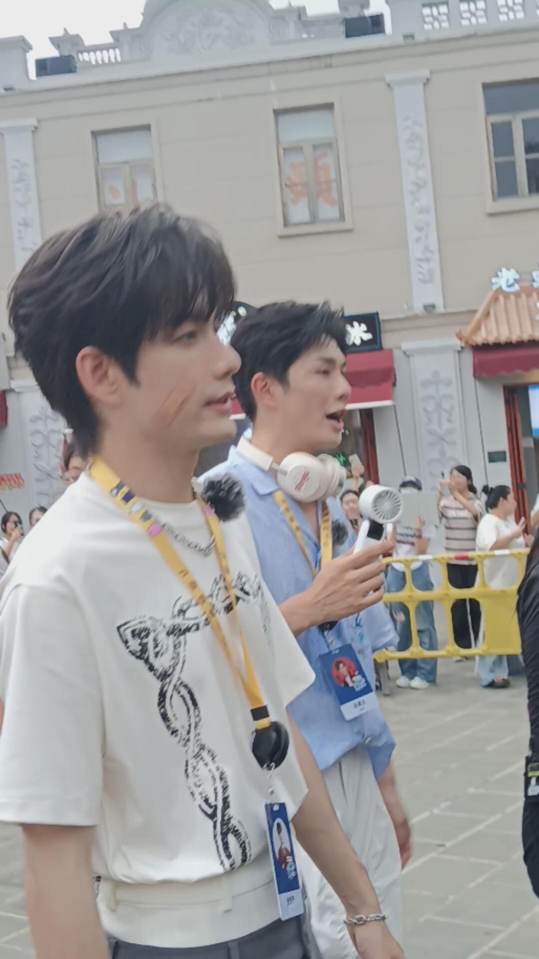 帅的我好那个……老公绝世容光何时能恢复如初，我一直哭 
