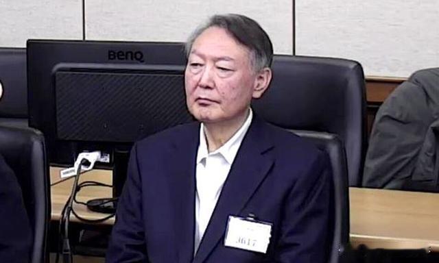 全国直播终审落槌！尹锡悦听完判决木然冷笑，多重重罪缠身难有翻身余地
 
7月9日