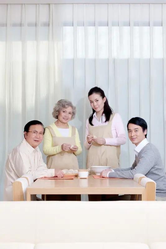 今年春天最想实现的心愿家庭和睦，身体健康，万事如意心想事成