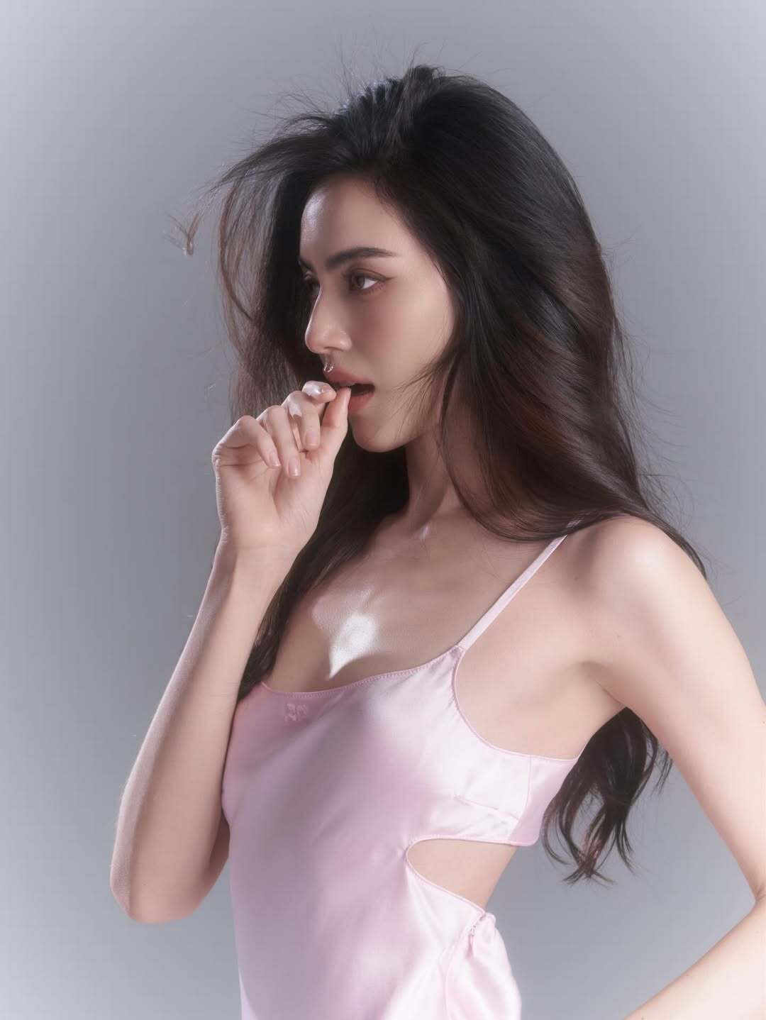 泰星Mai｜女娲你看看她再看看我 你对我可曾有一丝愧疚之心…. 