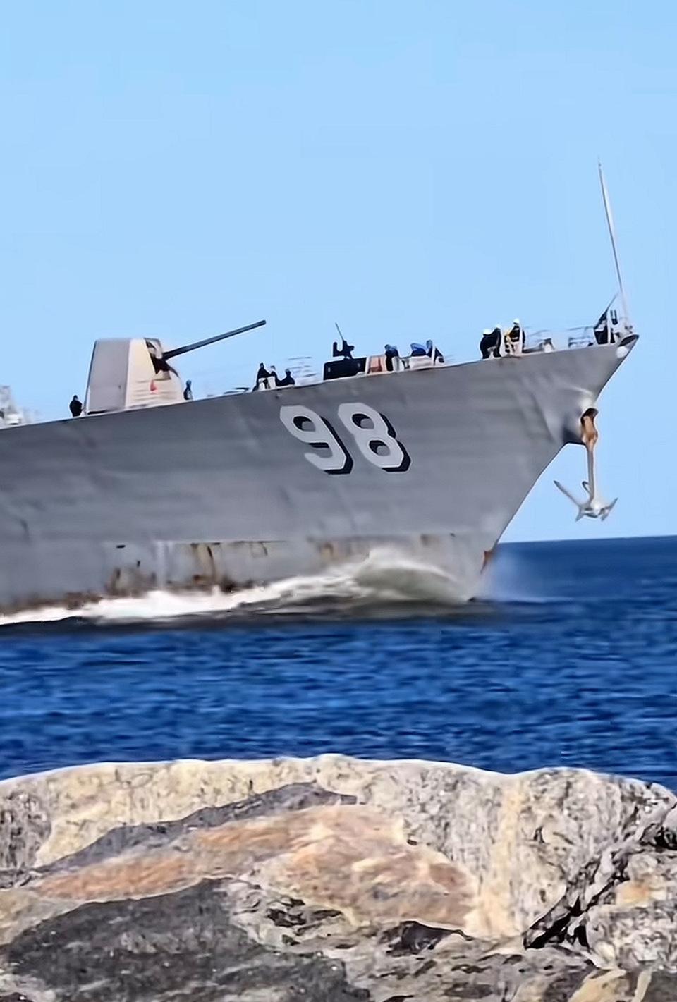 老美这海军，可能真的缓不过来了
我们一般人遇到烂摊子的时候，都会习惯性的抱有一种