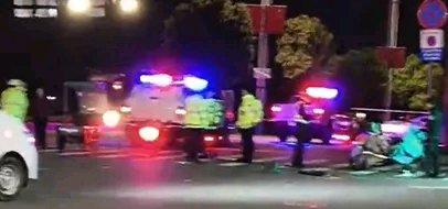温州街头最近事故频发，让人痛心不已。2025年10月22日，香林大道彩虹大道路口
