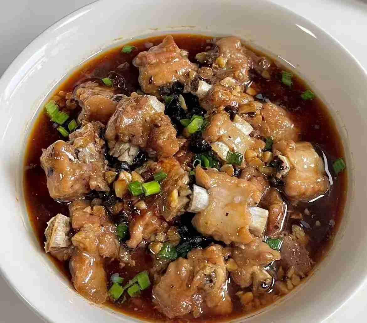 我的今日状态：😁轻松愉快
我这里的天气：☀️晴天
今日心情轻松愉快，天气也是格