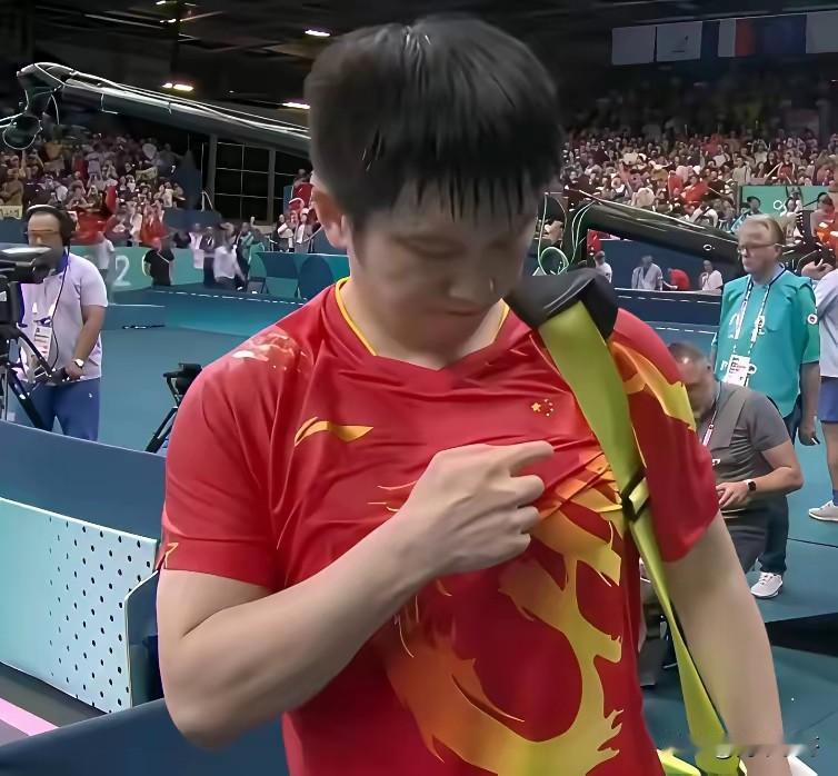 2026伦敦世乒赛团体赛，
国乒男队参赛名单确认，
不是樊振东，不是温瑞博，
