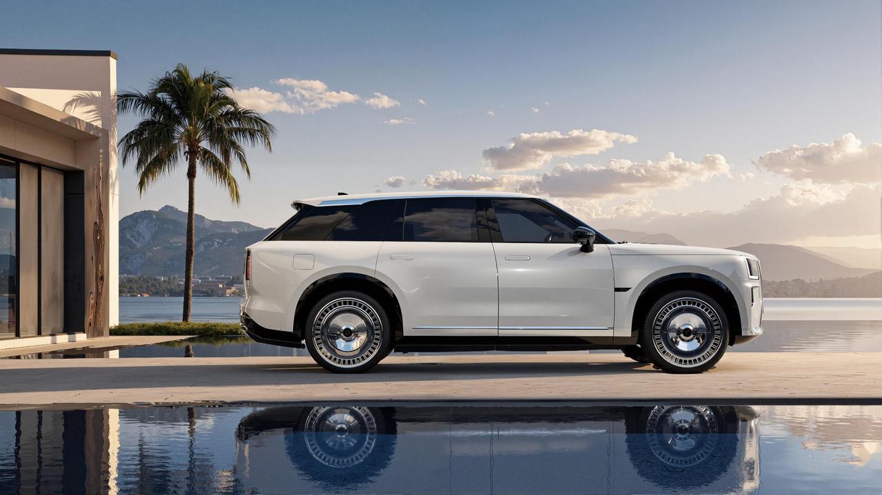 豪华混动MPV进入19万时代 豪华混动MPV进入19万时代，这简直是汽车界的大变