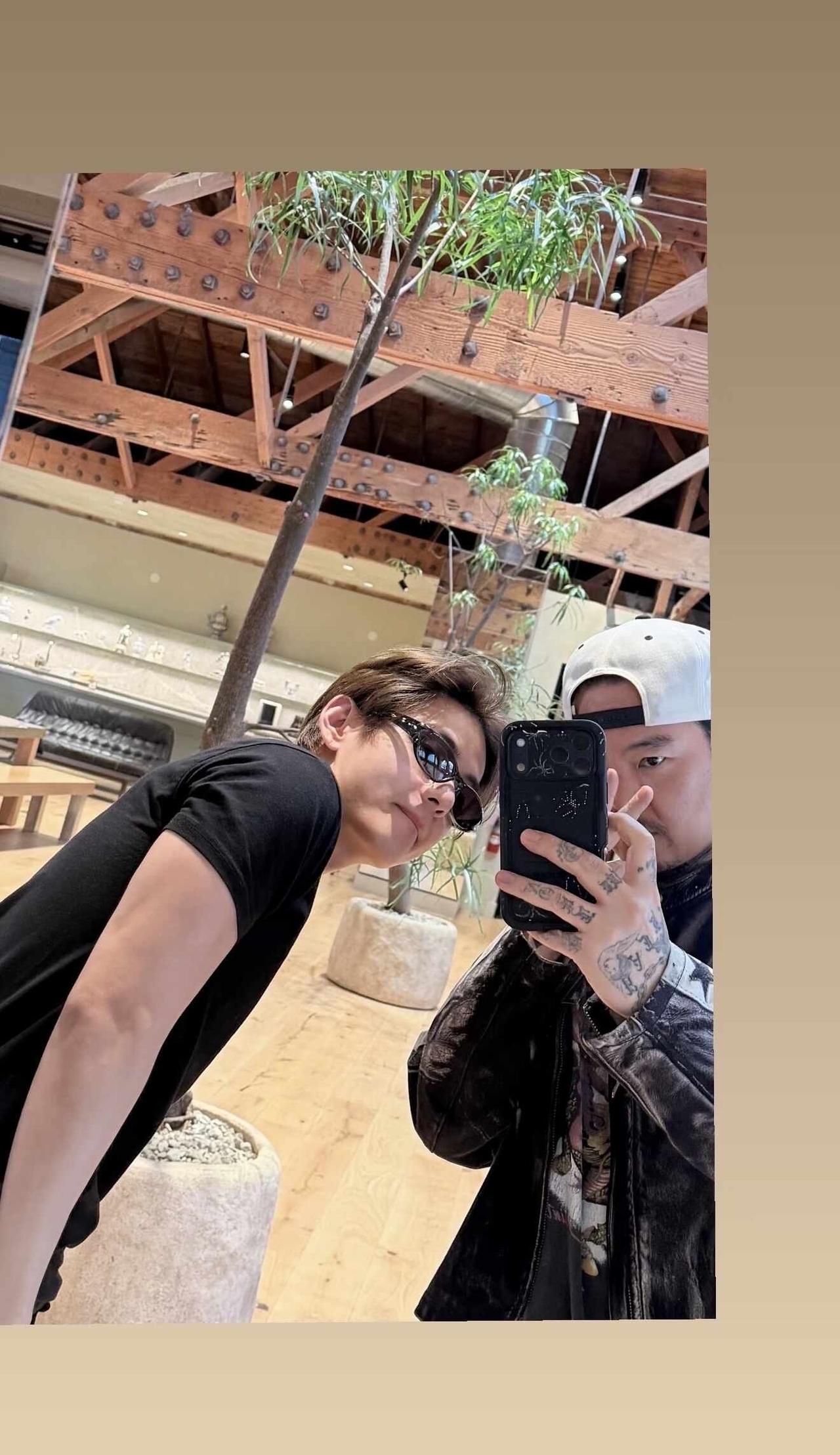 260905｜dr_woo_IG Story更新泰亨📸
金泰亨 v taehy