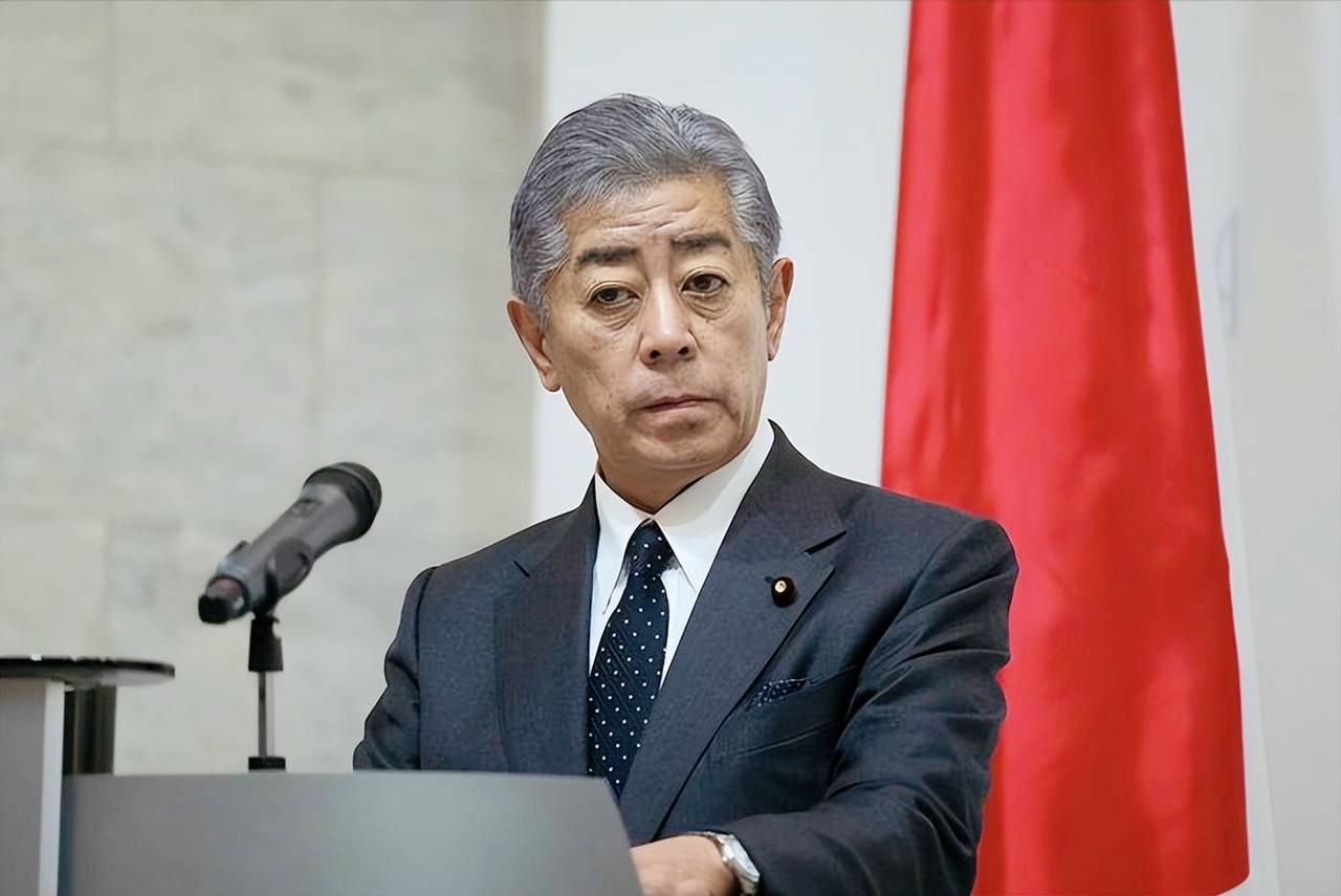 以色列袭击伊朗以后，日本外相强烈谴责这一行为，同时对以色列深感遗憾。由于美国的存