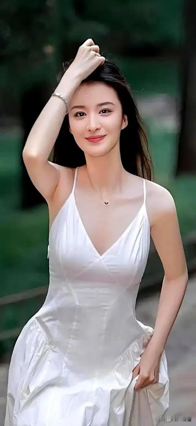 95花里的大青衣美人，一枝独秀，目前无人比肩。
只是运气差了点，赶上清秀小可爱当