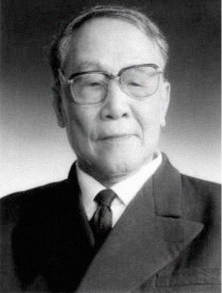 高鸿（1918年6月26日—2013年6月14日），男，汉族，出生于陕西泾阳，中