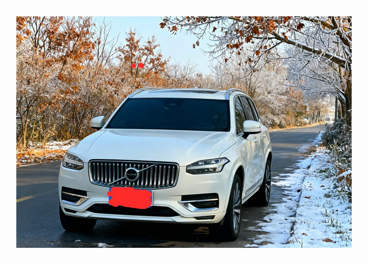 这代90系列可以说是最让人熟知的一代了，而且在设计上始终是一个巅峰的状态。不仅耐