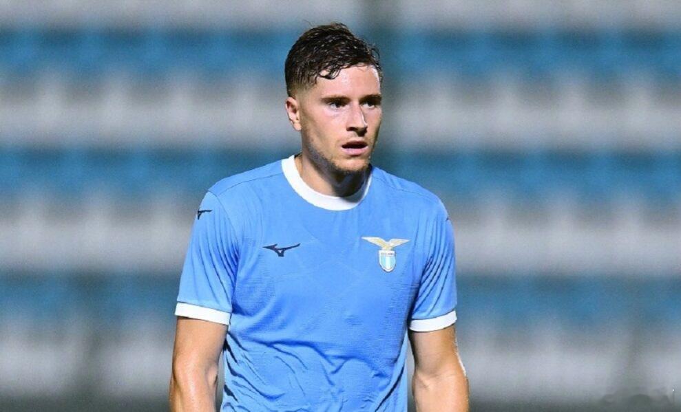 上赛季未获得出场机会的拉齐奥中场巴希奇本赛季得到了主教练萨里的启用，本赛季已经出