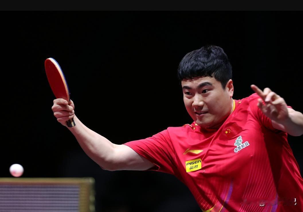 中国乒乓球世界冠军背后藏着富豪家族的秘密，豪门少爷拼了命打球却输过普通选手？
最