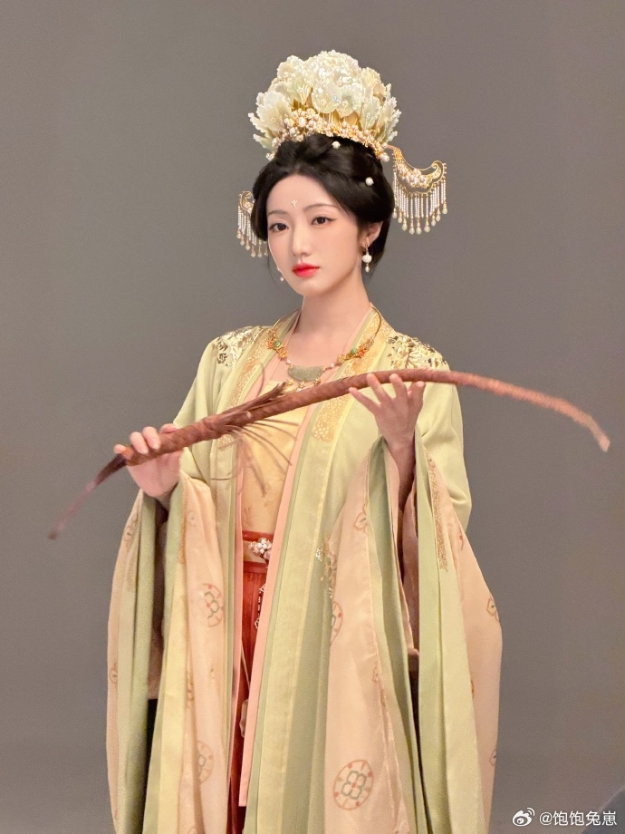 黄羿金枝里演谁 终于不用猜角色了！她演的是身份错位里的真郡主赵金枝，和女主的对手
