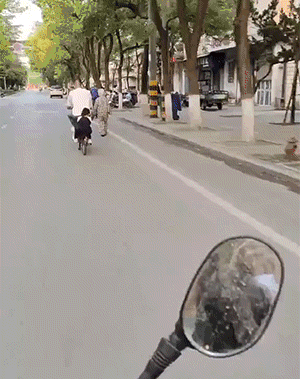 娃动力，跑起来嘎嘎快！
