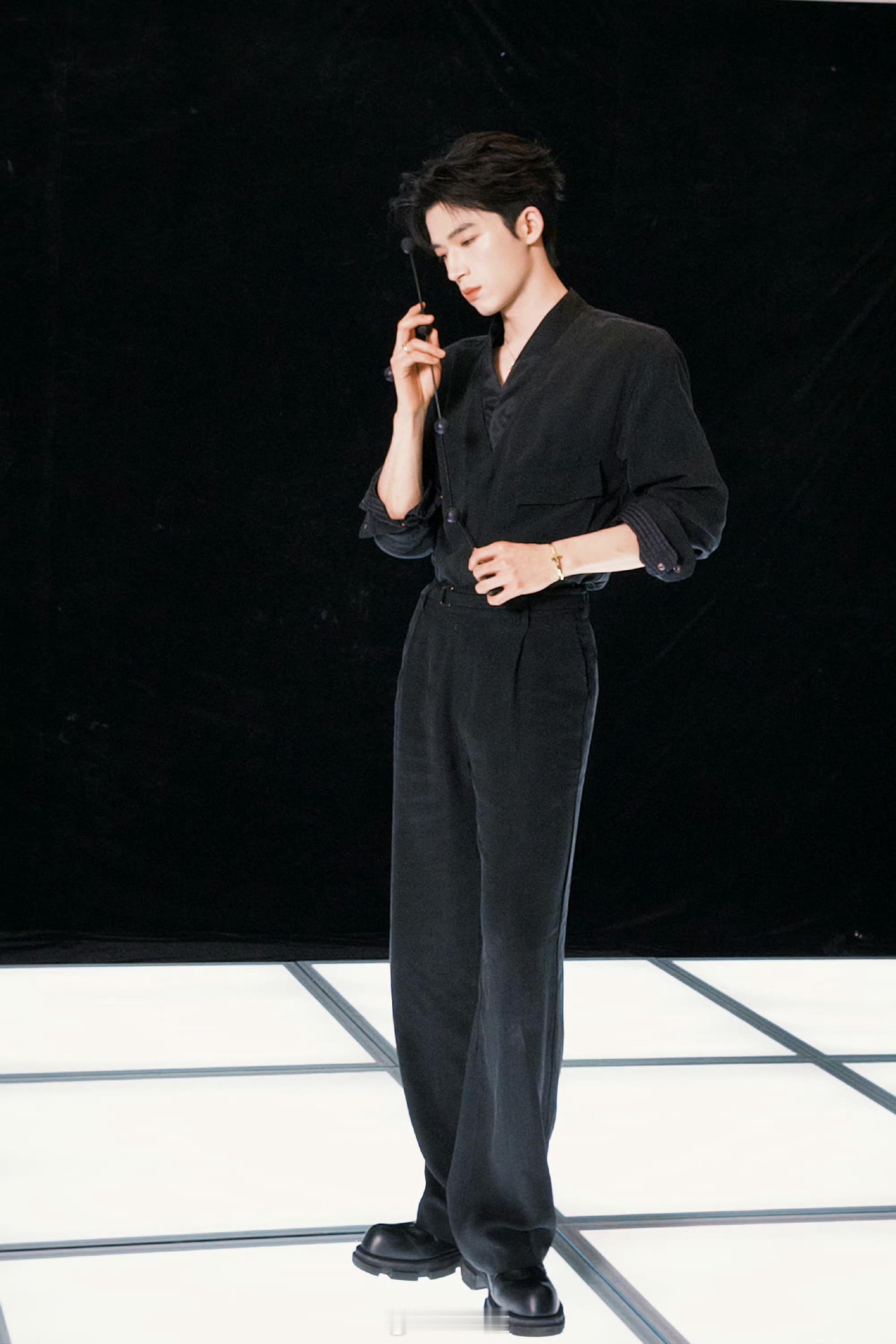 王星越听到祝绪丹理想型的反应 被这段笑不活！祝绪丹理想型太敢讲，王星越当场破功大