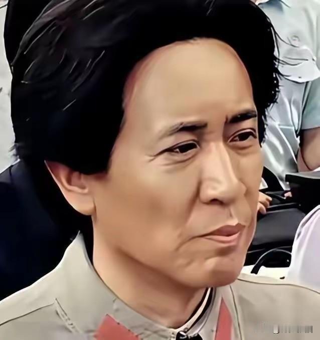 大长脸猴腮的，也能做特型演员，这是对中国影视行业的耻辱！