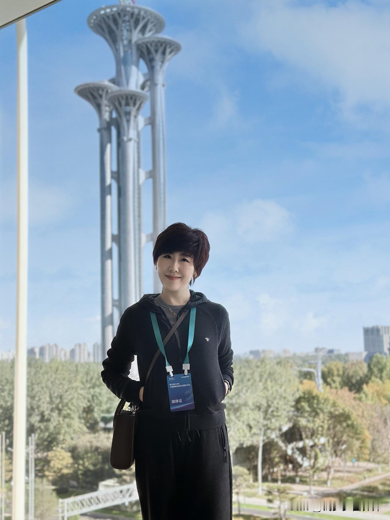 减肥一定要戒掉零食吗?
减肥不一定要戒掉零食，但是要会挑选。
减肥关键是控制总能