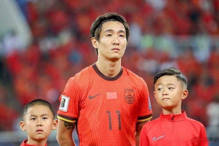 国足1胜3负结束本期热身赛！近3场一球未进国际足球友谊赛，中国男足0-1不敌塔吉