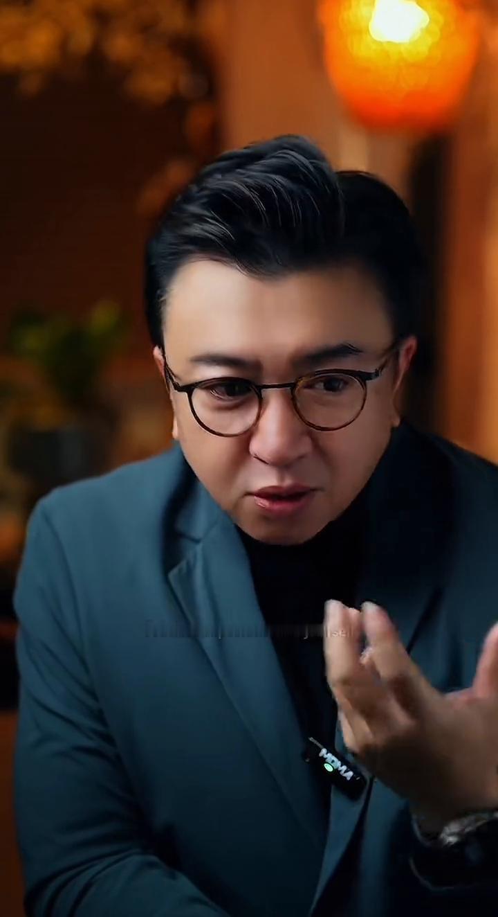 喜欢一个人最伟大的地方，真的不是最后我们在不在一起，真的很重要的一点，就是每每你