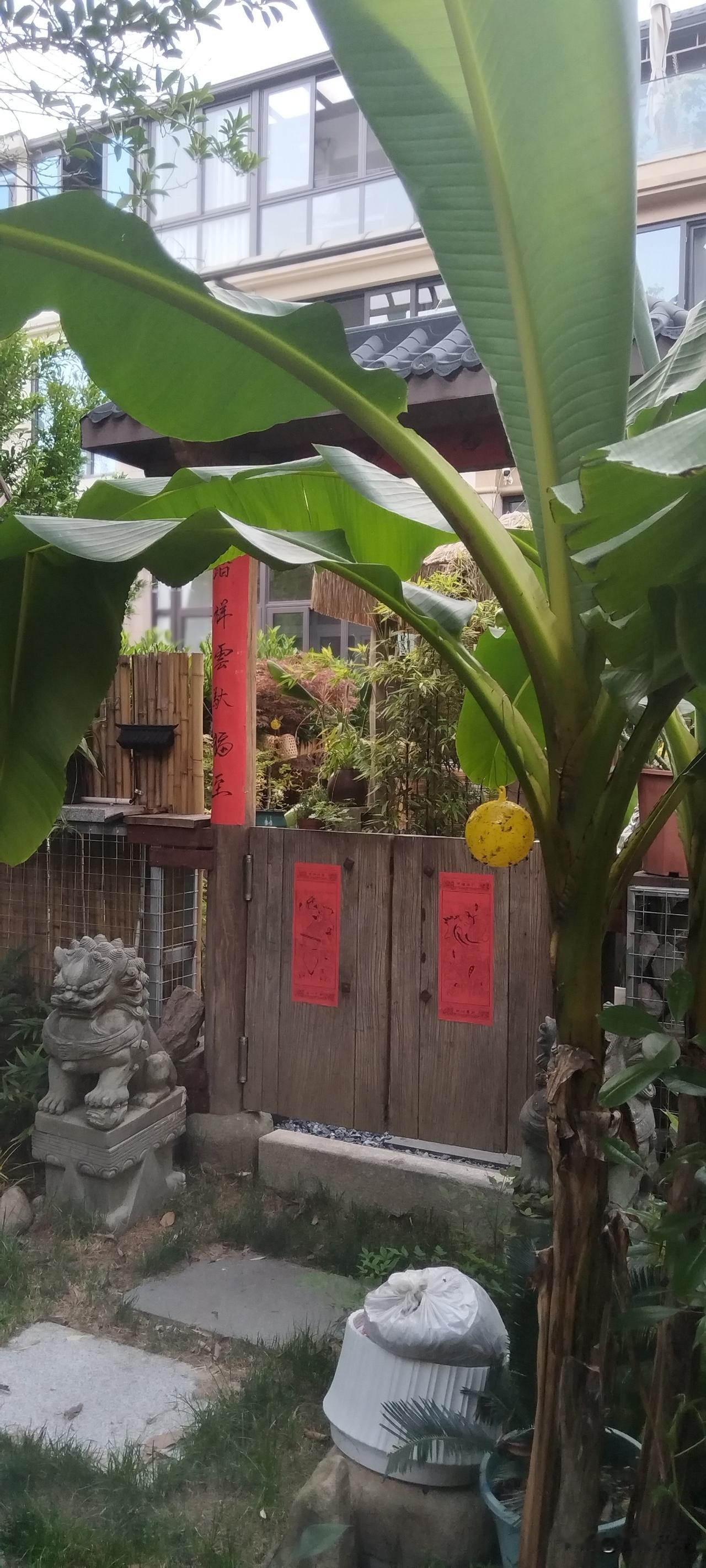 区别

看不到世界大势的，在那里挣扎！
看到世界大势所趋的人，早已经顺流而下！
