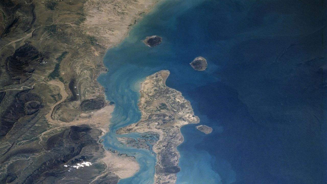 迈赫尔通讯社：伊朗防空部队在国家南部击落2架飞行器

俄罗斯卫星通讯社 2026