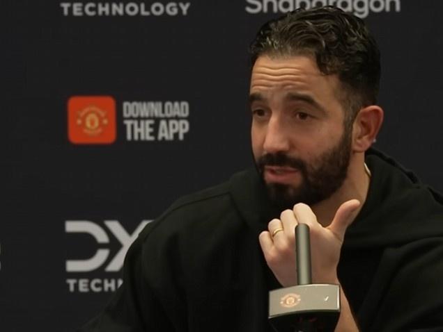 阿莫林：达洛特和多尔古离最佳状态还有距离 多尔古需提升决策力11月30日讯 曼联