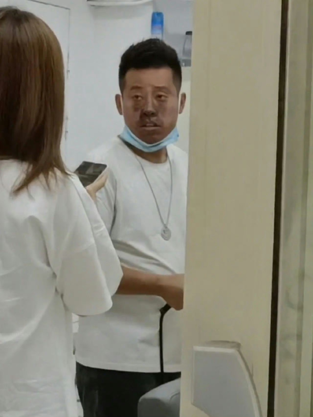 真的感受到了托尼老师的绝望[笑cry]吹风机都干冒烟了 ​​​