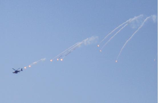 以色列国防公司宣布：将在战斗机和直升机上安装激光武器
 
2026年3月17日，