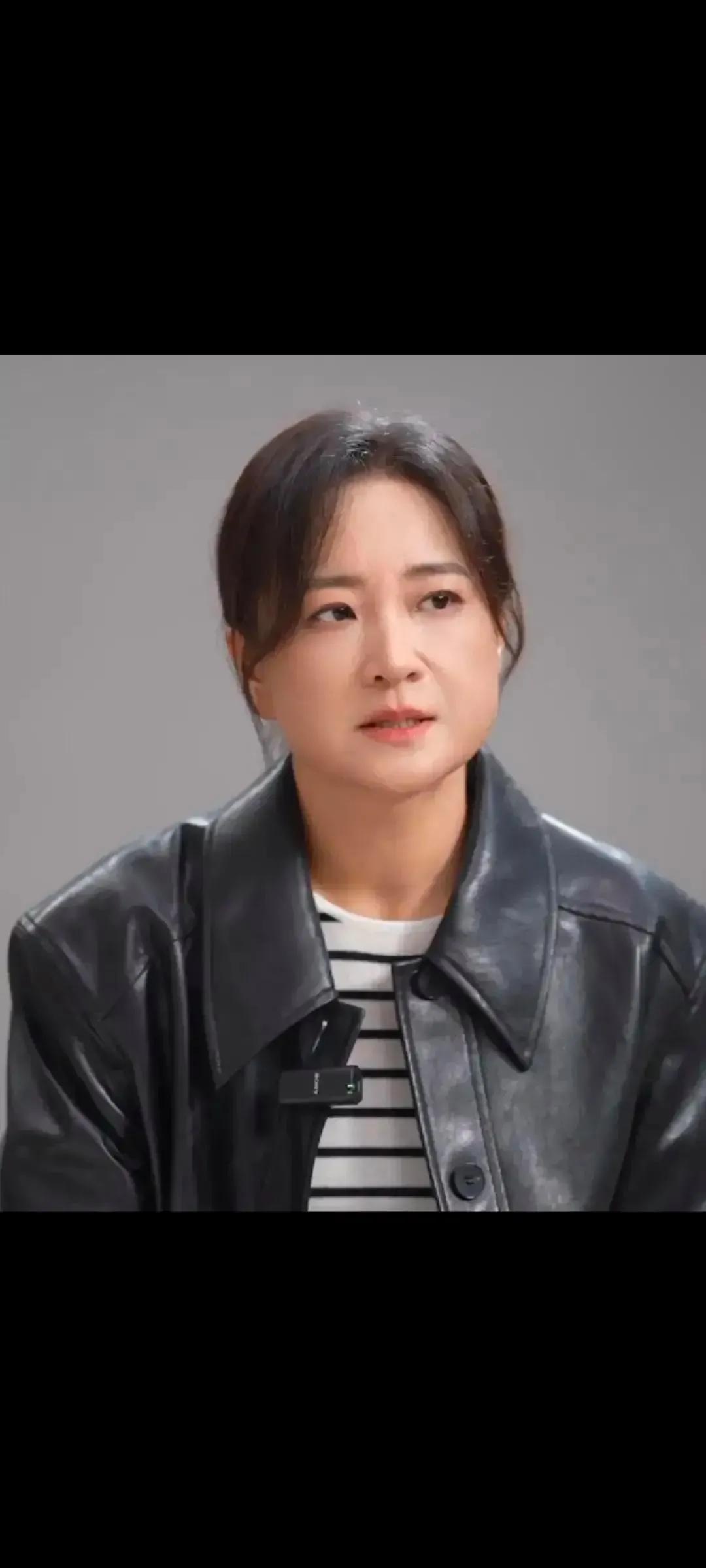 俗话说一白遮百丑，一胖毁所有。
但是全网我就觉得李雪琴和贾玲还是胖胖的招人喜欢！