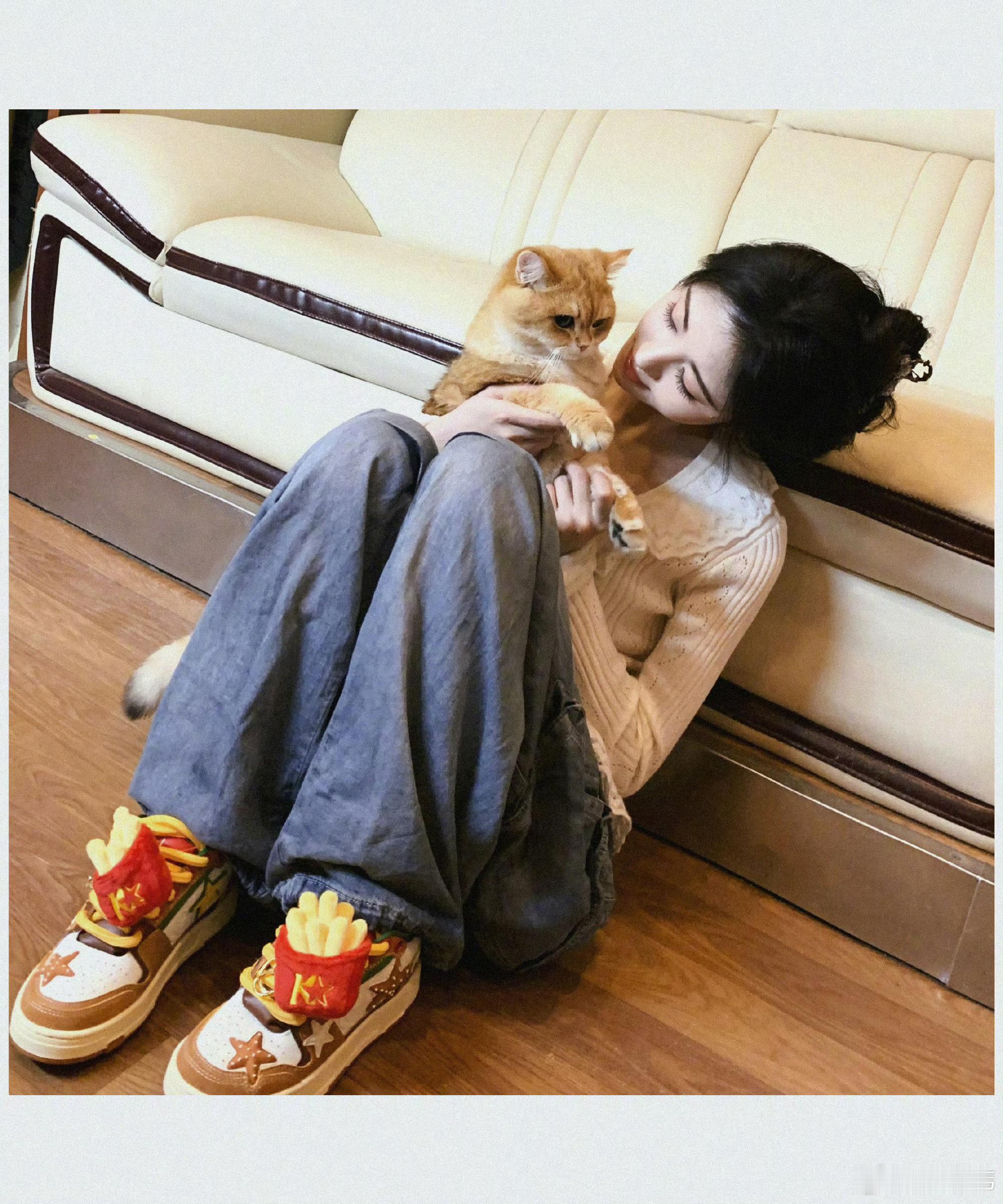 jjy鞠婧祎阿黛jjy鞠婧祎来战对祎の喜欢独一份ฅ˙Ⱉ˙ฅ