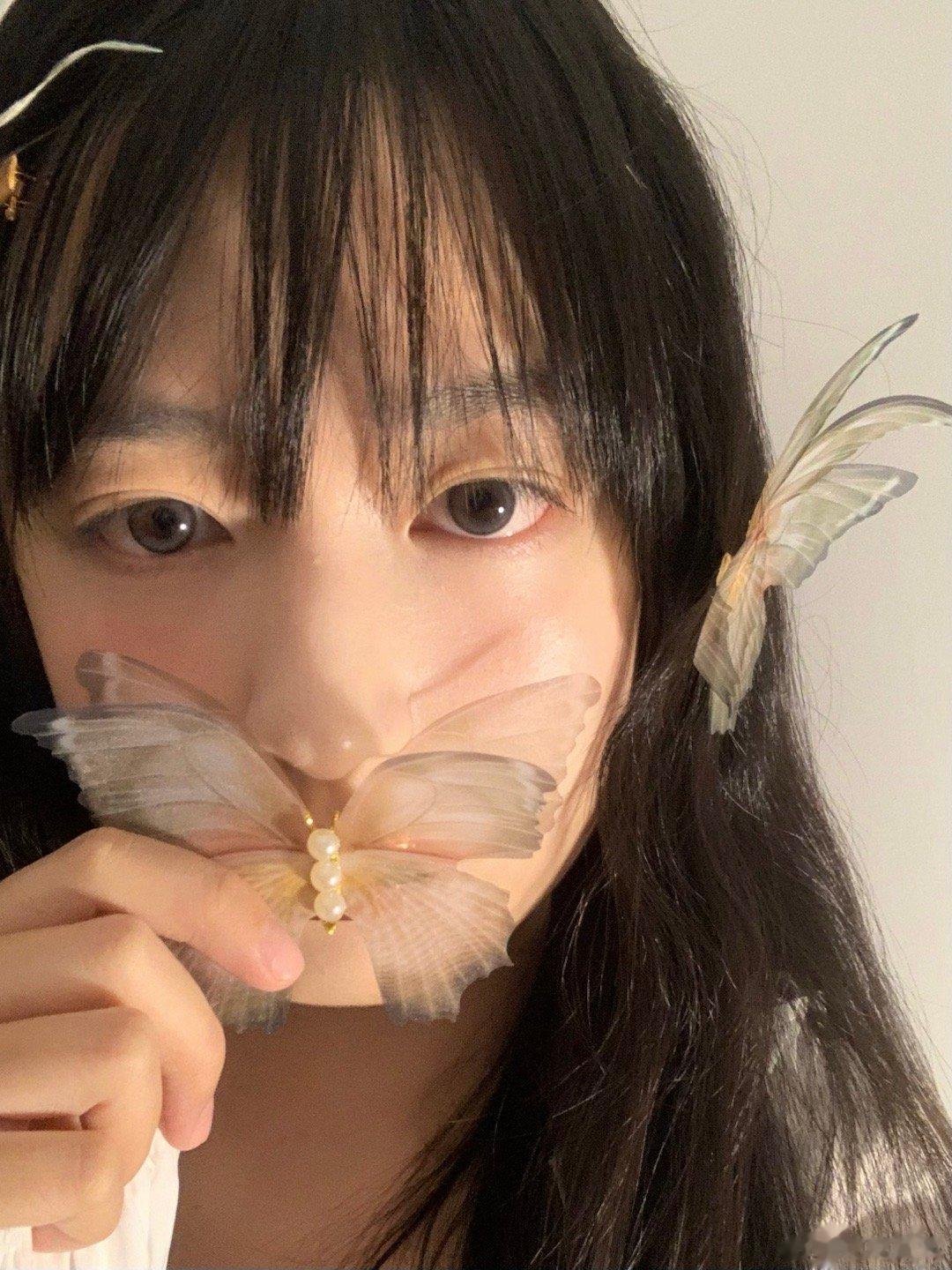 🦋 ​​​