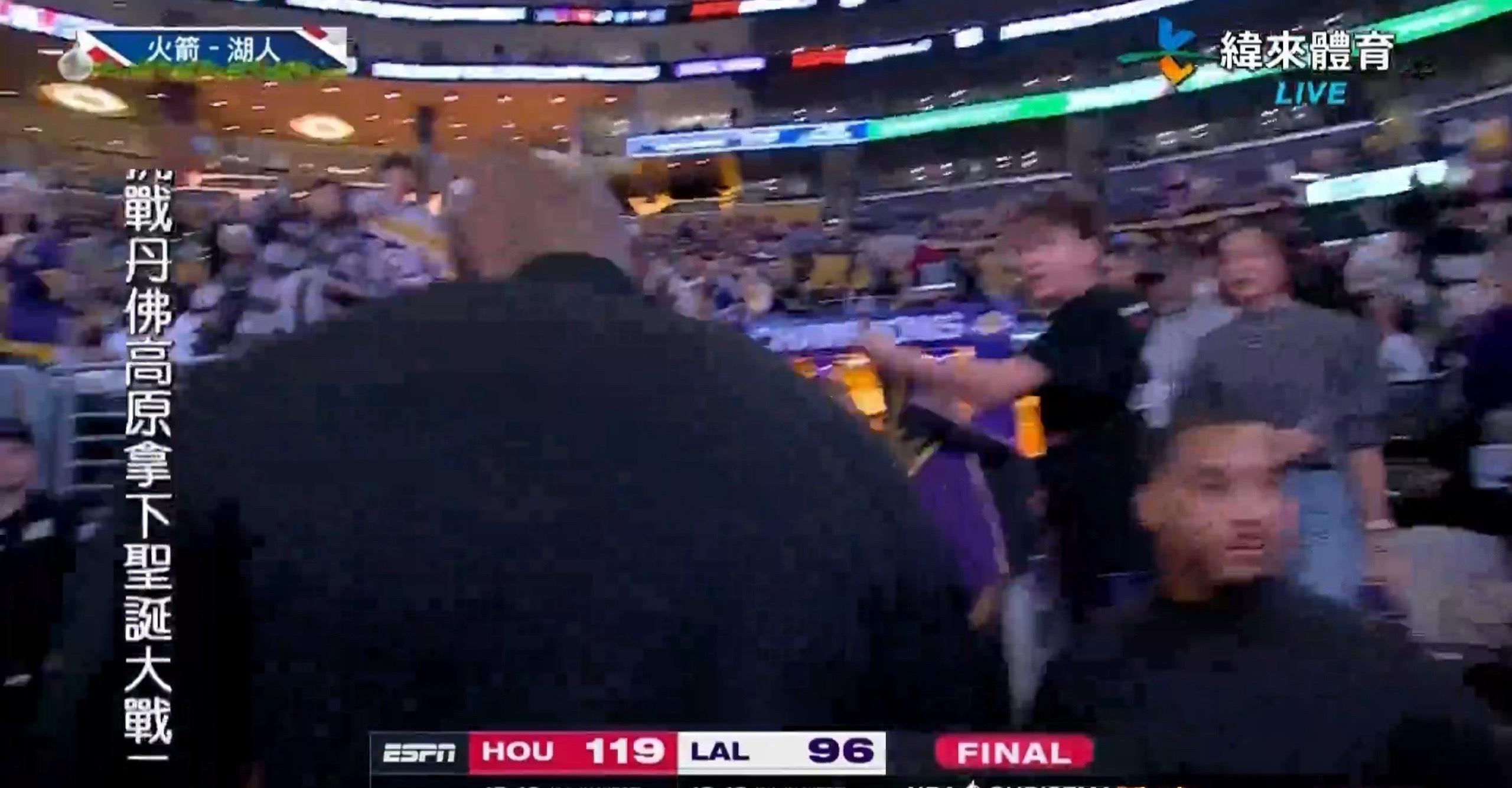 日常节目！输球先回更衣室！