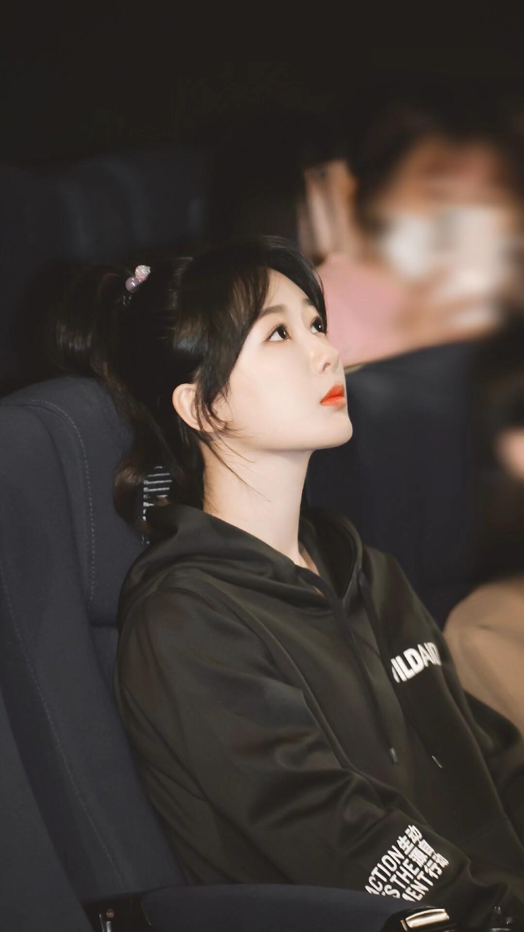#杨紫[超话]#[太阳]#杨紫长相思#|#杨紫小夭# 🍃 🕊 （15字以上评