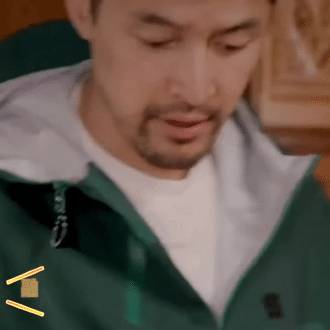 #胡歌正是喜欢西藏的年纪# 胡歌也到了喜欢西藏的年纪！不仅去西藏骑行、去西藏做环