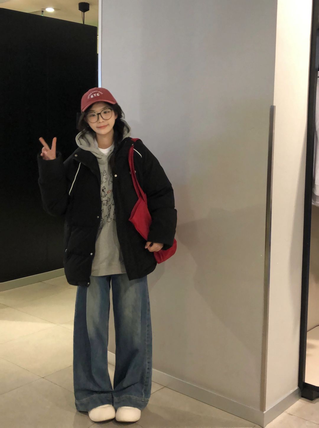黑色棉服➕灰色卫衣叠穿好韩！🔒住啦！！！