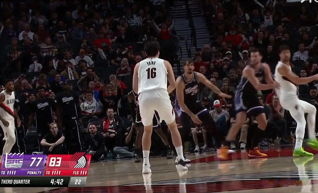 就这两个三分球彻底奠定了杨瀚森在NBA站住脚跟的地位！

可别小看了杨瀚森投进三