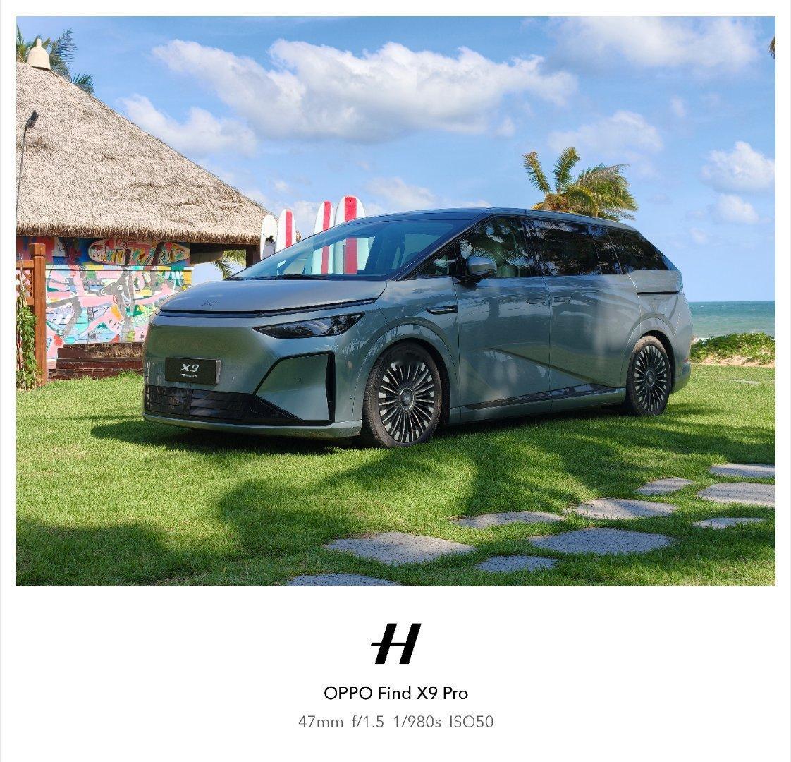 今天来体验小鹏X9超级增程，三亚的天气太多变了，上午还下着小雨，这会儿又艳阳高照