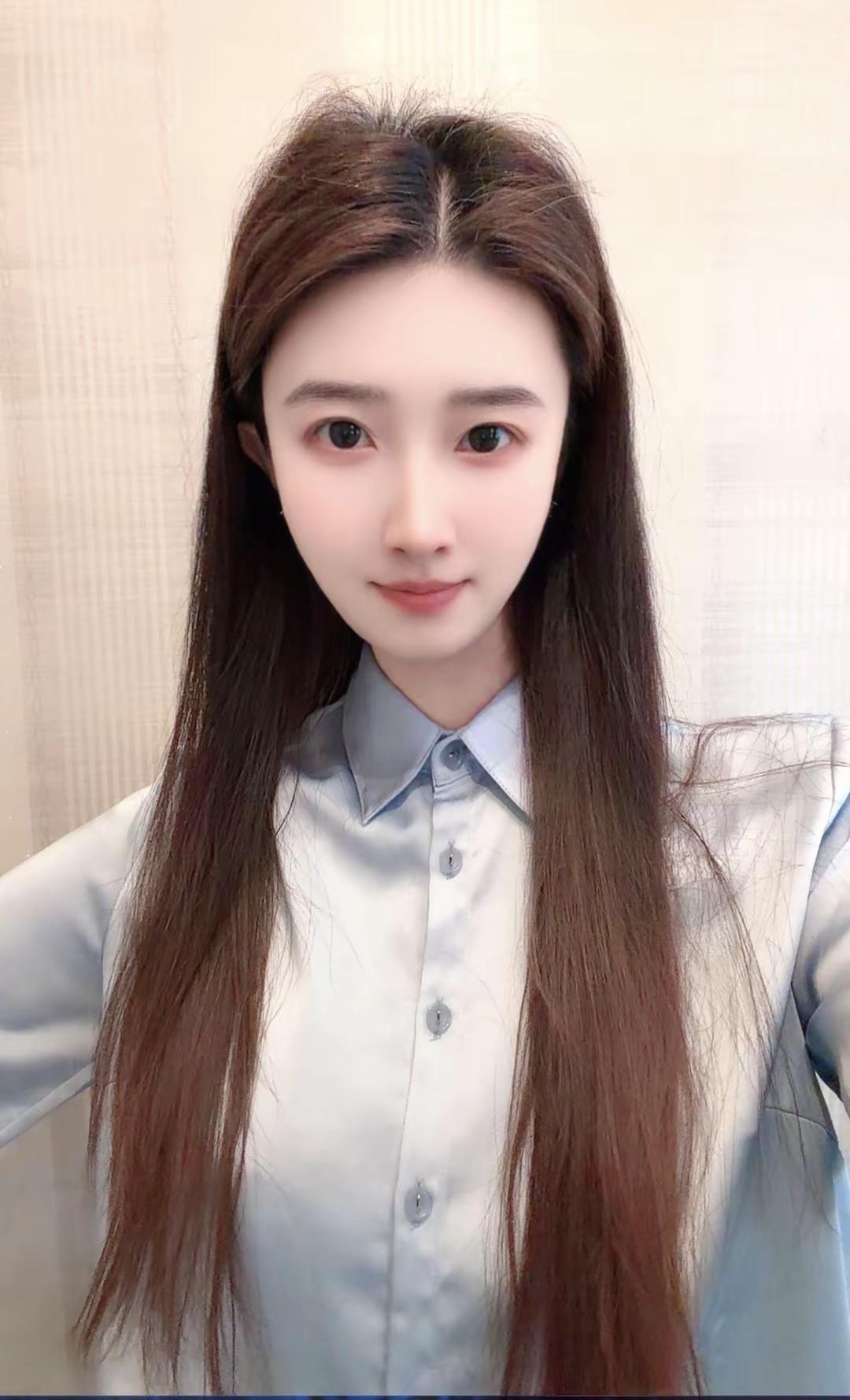你们的纯欲小姐姐来喽来喽～～@静冉