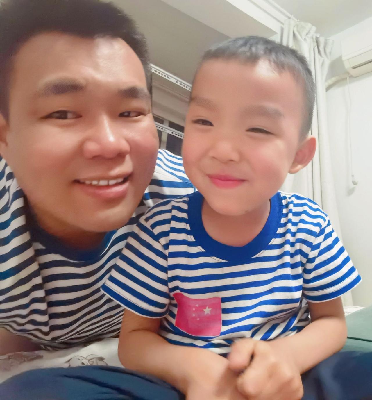 两周不见，见面就被熊哭！萌娃 #亲子装