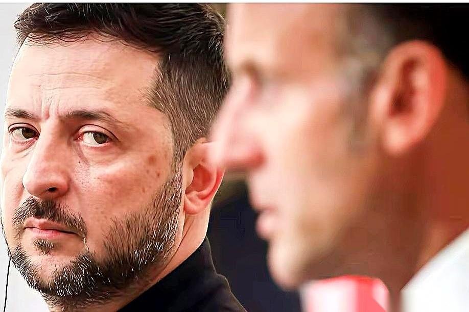 前两天还咬牙切齿，说死活不跟对面坐下来谈。
今天就改口了，说要去土耳其，想聊聊停