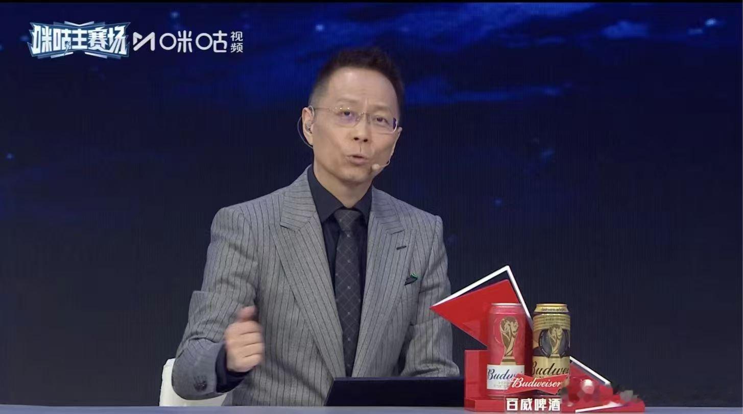 克罗地亚门将神了利瓦科维奇七次精彩扑救一战封神，上咪咕AI复盘完整赛场数据，移动